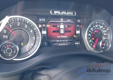 2024 Ram 1500 Laramie 4X2 5'7 Box z USA, uszkodzony, nr VIN 1C6RREJT1RN220662